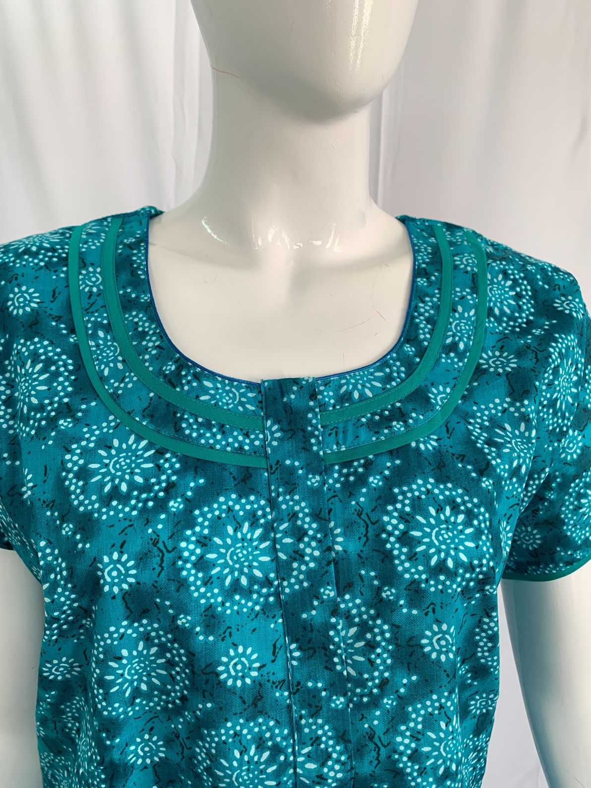 PONNIS Women’s Cotton A-line Printed Detailing Nighty with Lace and Front Zip inside Mobile Pocket (Toyota)/551 - Image 2